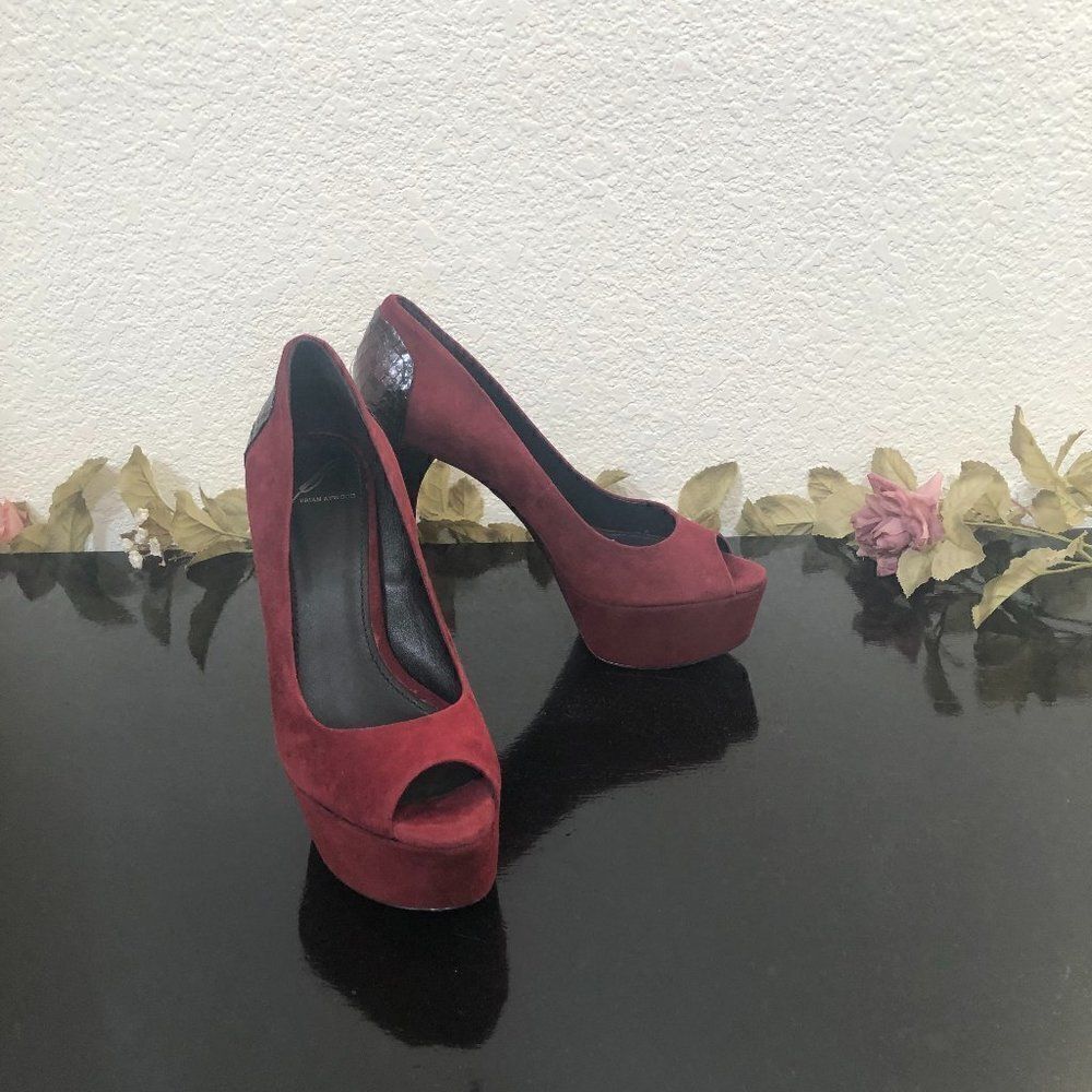 B Brian Atwood "Blayne" Suede Peep Toe Platform Pumps Size 8